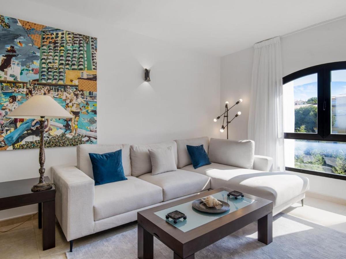 Apartamento De 2 Dormitorios En Playas Del Duque Marbellac Extérieur photo